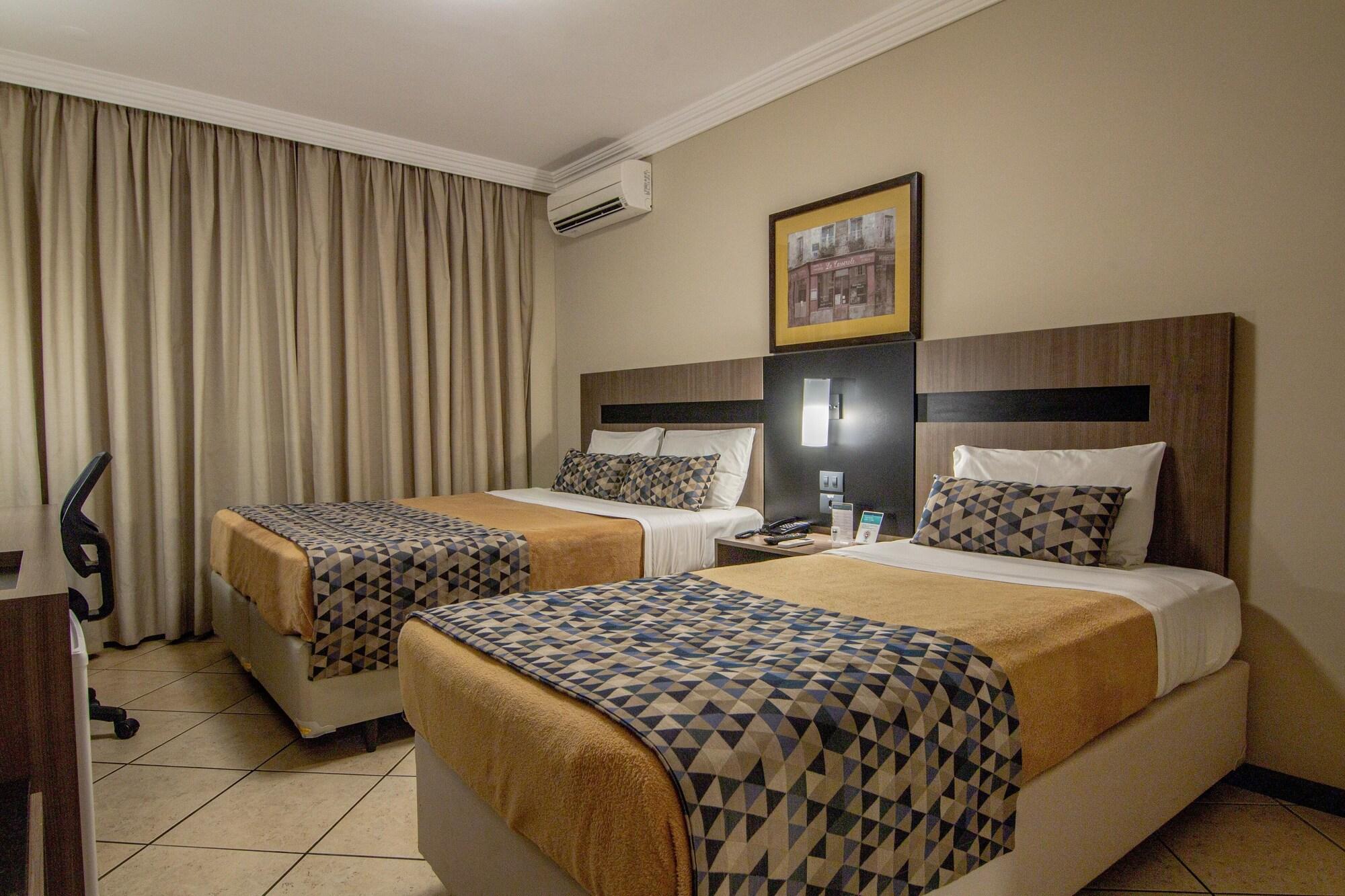 Hotel Deville Express Cascavel 카스카벨 외부 사진