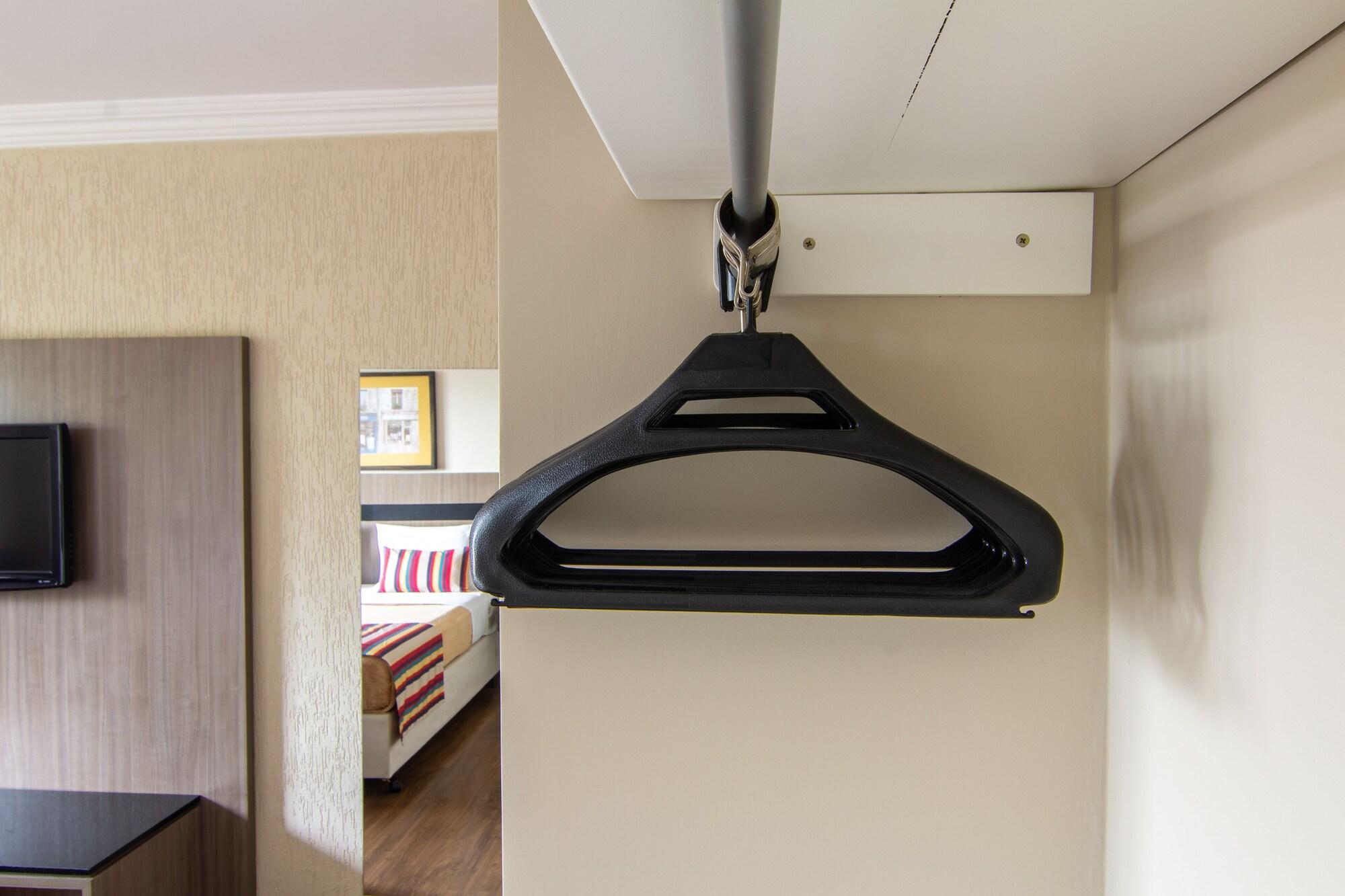 Hotel Deville Express Cascavel 카스카벨 외부 사진